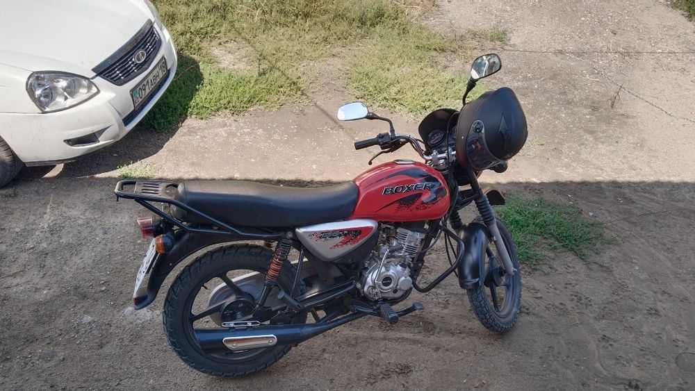 Продам мотоцикл Баджаж боксер