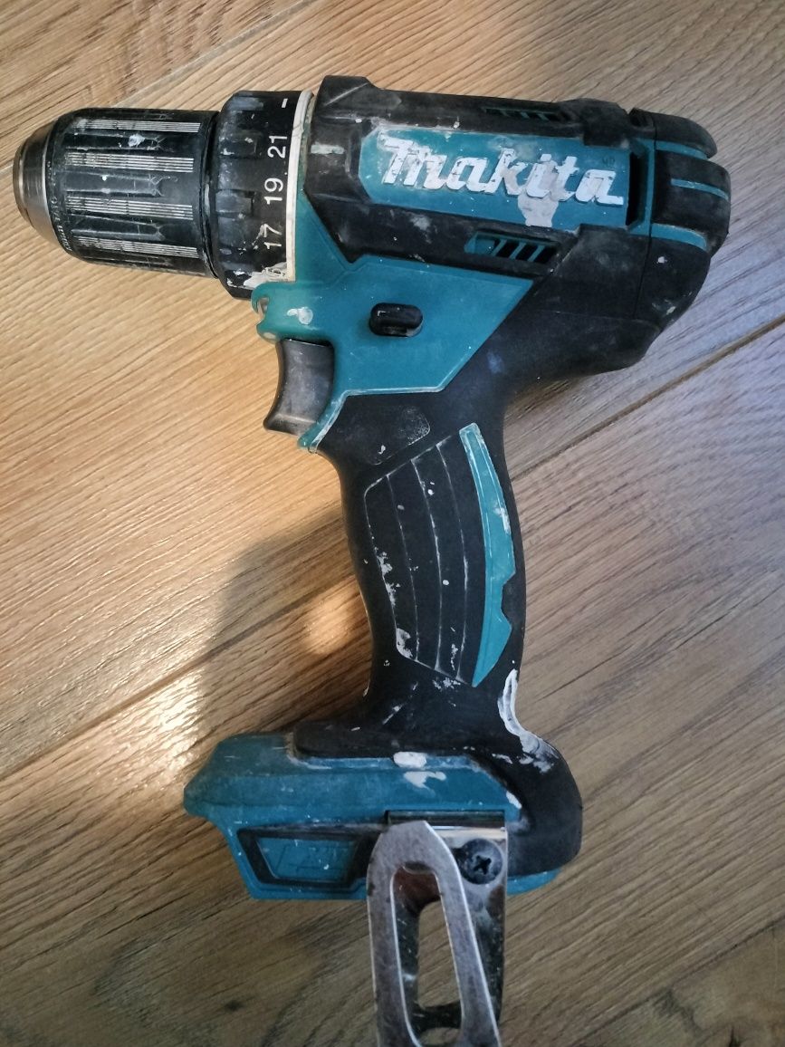 Filetanta Makita defecta