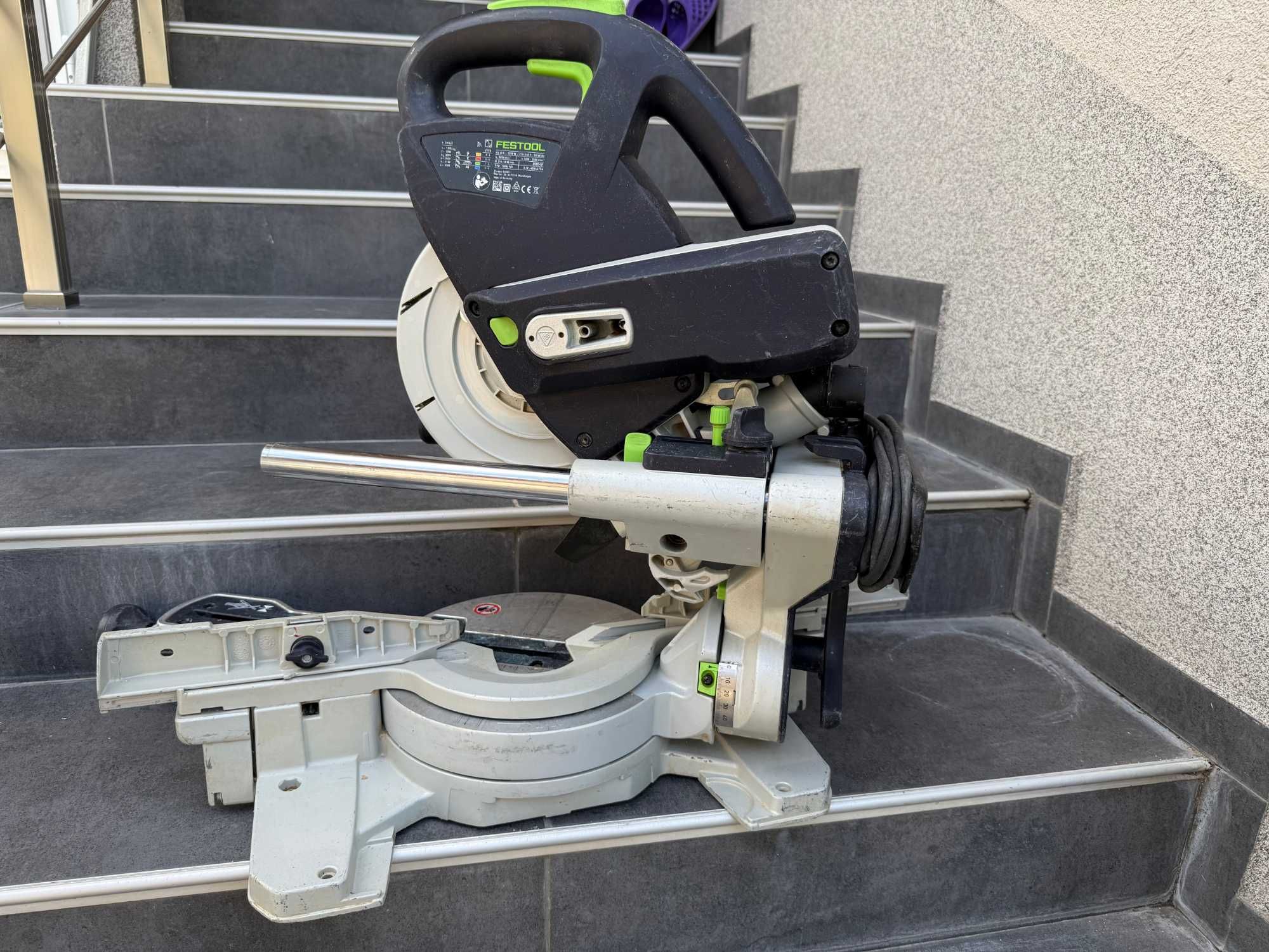 FESTOOL KS 60 E Настолен потапящ циркуляр
