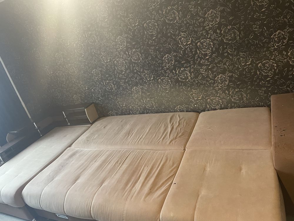 Продам б/у диван 3,5 метра