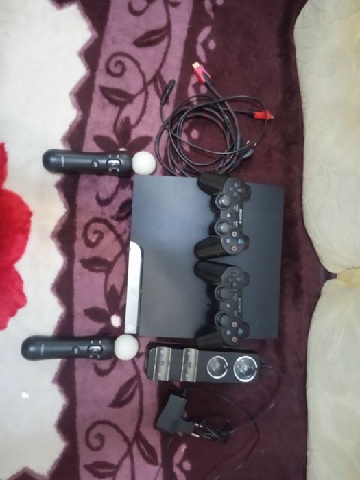 Продаю пс3 Слим с играми в виде дисков