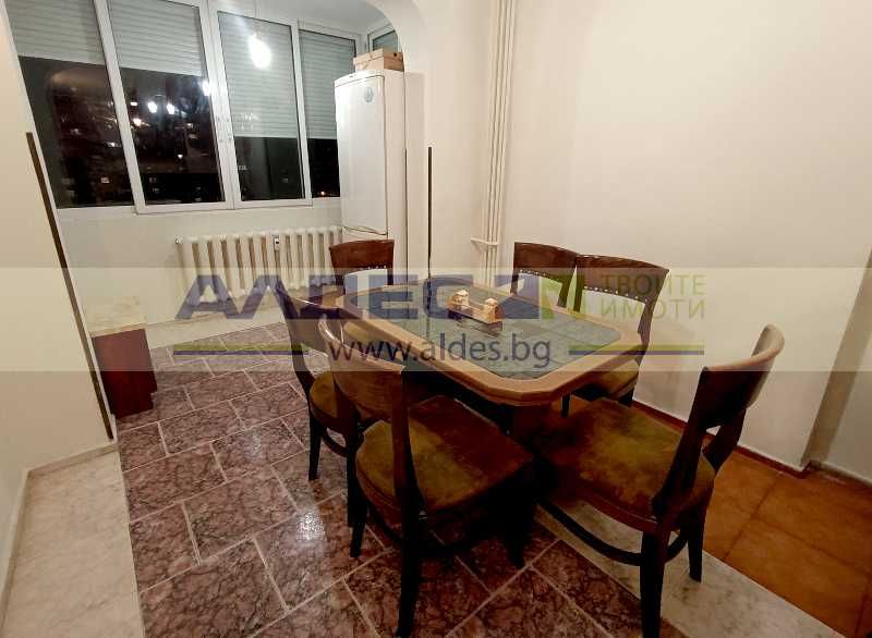 Продава се Тристаен апартамент в София, Дружба 2 - 103 кв.м за 2319 €/кв.м - Снимка #3