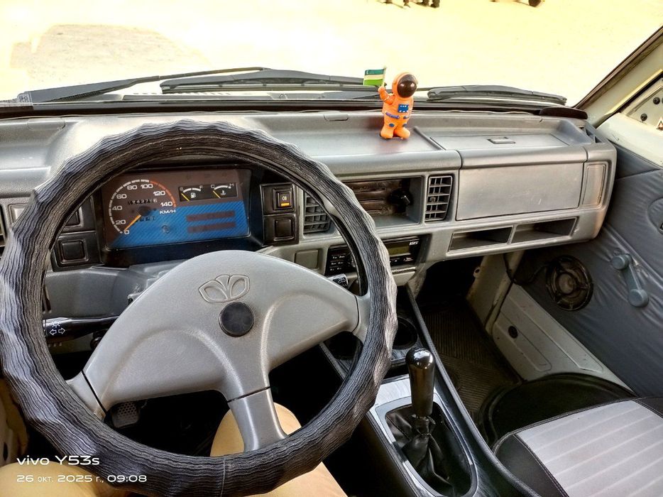 Дамас сотилади озими машиним бир кол