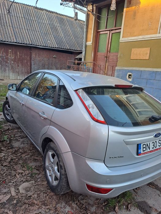 Vând ford focus 1.6 diesel