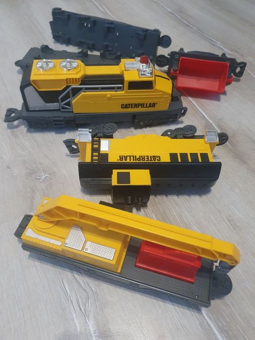 Set tren Caterpillar