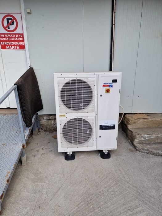 Vitrine friforifice cele mai ieftine cu montaj gratis!