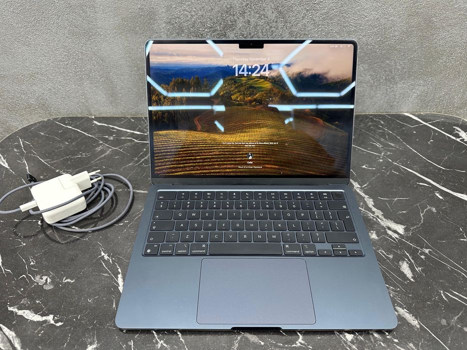 Macbook Air 13 M3 garantie extinsa