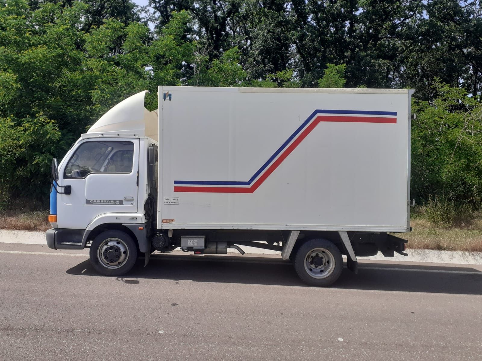 Camión nissan cabstar