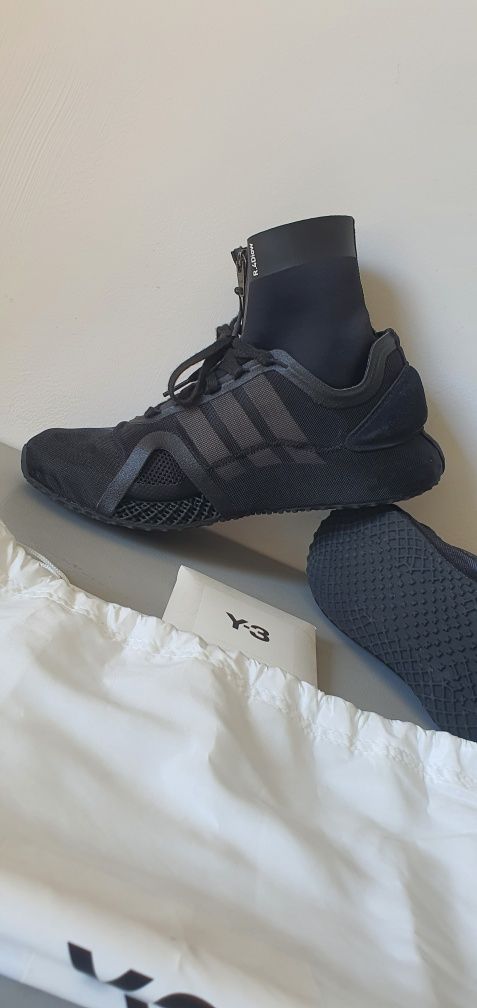 Adidas Y-3 runner