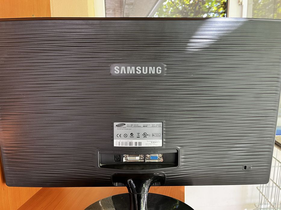 Monitor samsung sync master sa300