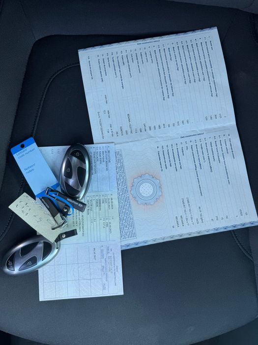 Hyundai tucson hybrid avariat