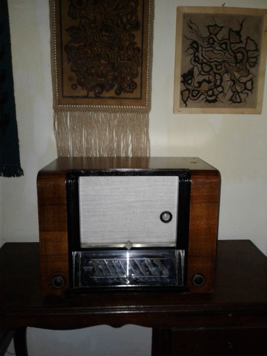 Radio lampi- SCHAUB Weltsuper 40 LUXUS