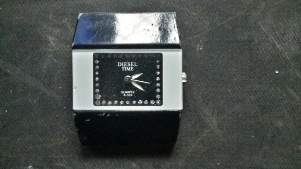 Часы мужские отличные