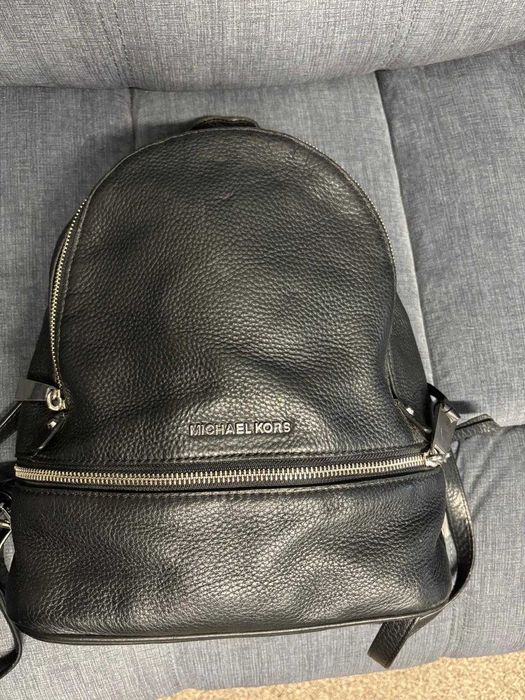 Rucsac Michael Kors negru piele - original - București/livrare curier