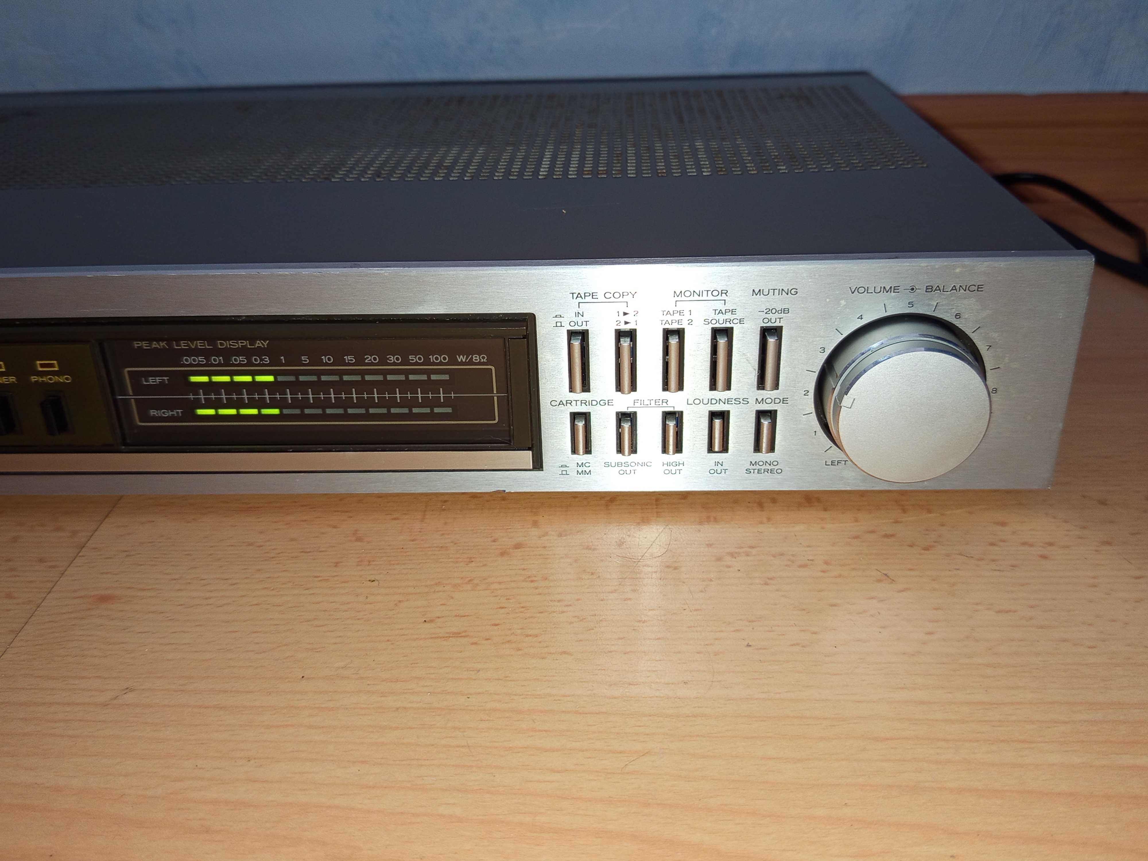 Колекционерски усилвател Teac A-70