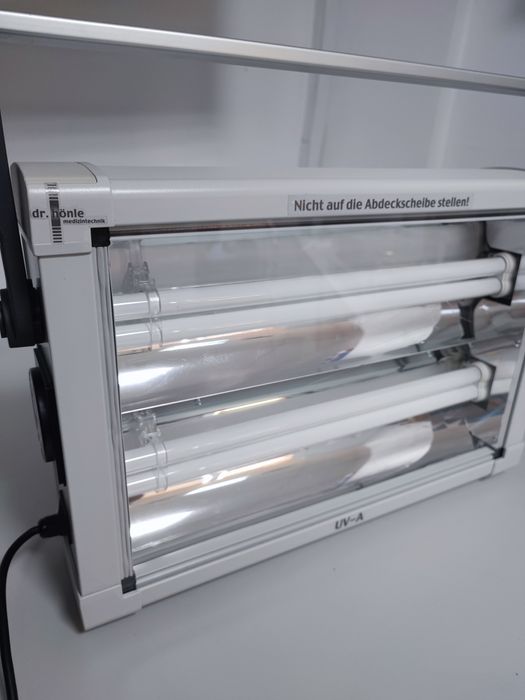 Aparat de bronzat acasa terapie UV Dr. Honle dermalight 500 Home UVA