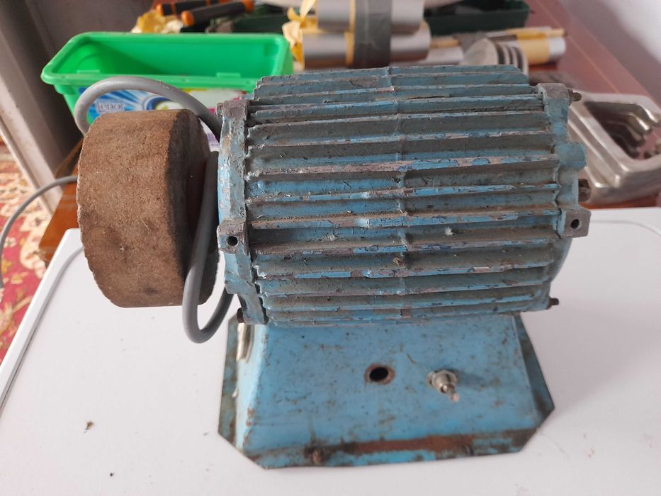Motor artizanal tip polizor