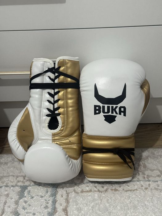 Перчатки боксерские