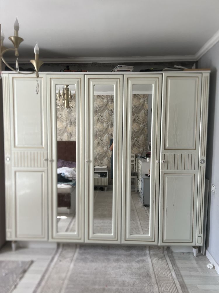 Продам шкаф для одежды
