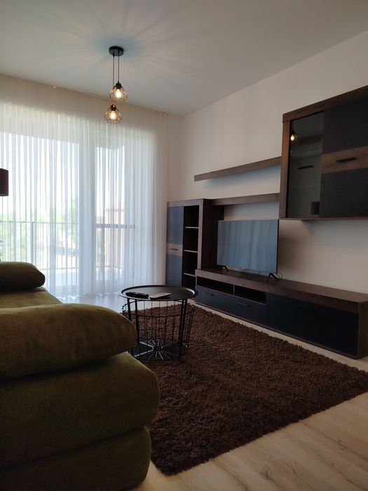 Apartament de inchiriat 2 camere +loc parcare -Prima Universității