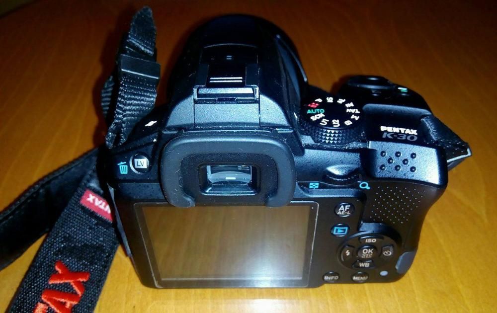 DSLR фотоапарат PENTAX K30 WR