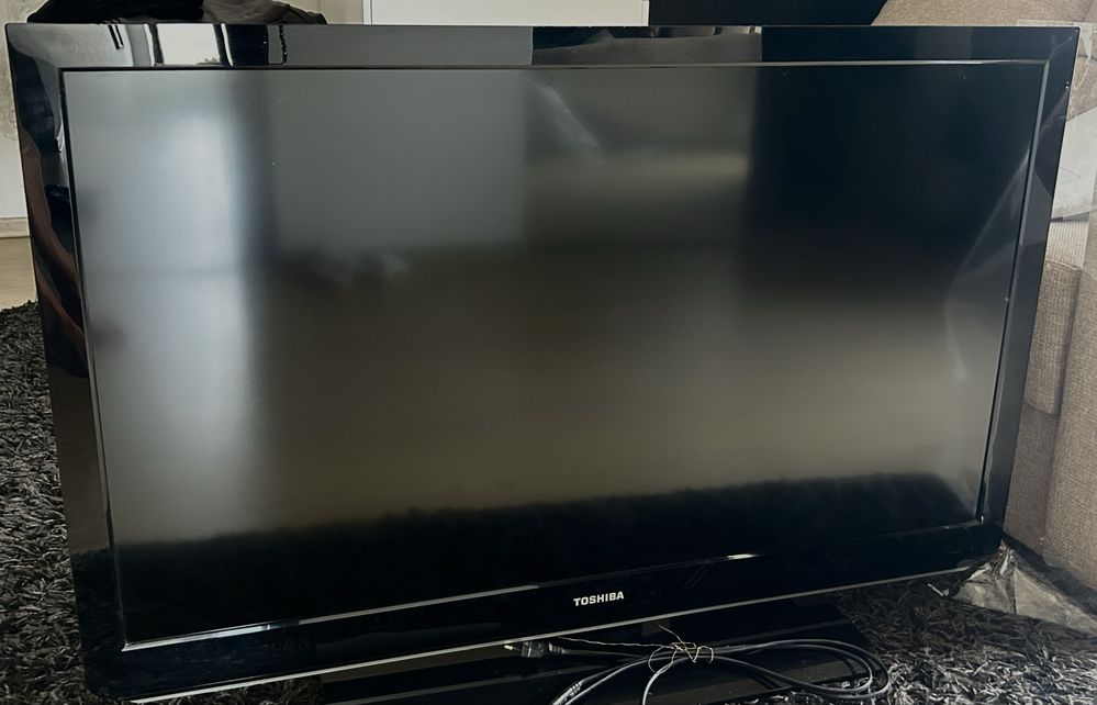 LCD Toshiba  42HL833G 107 cm