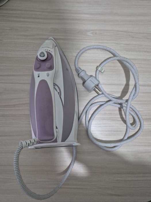 Продам новый паровой утюг Braun TexStyle 5