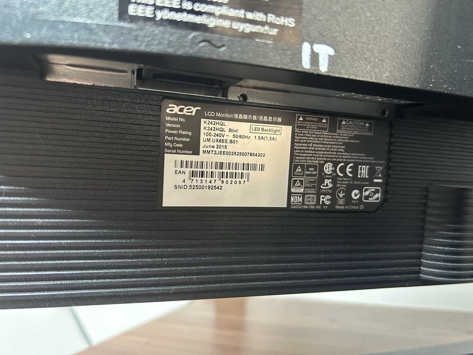 Монитор для дома и офиса VGA/DVI  24 диагональ