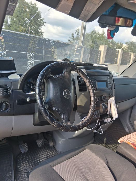 Mercedes sprinter