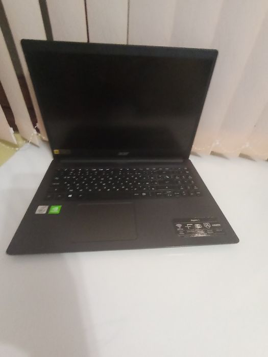 Лаптоп Acer aspire 3 1TB