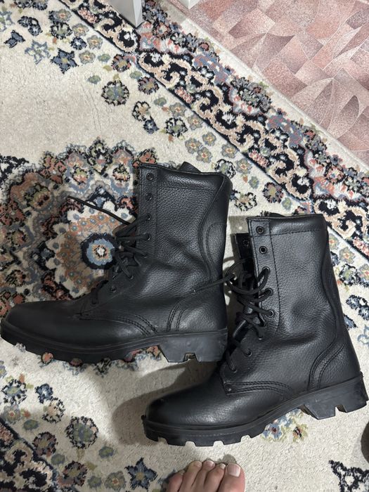 Продается берцы новые