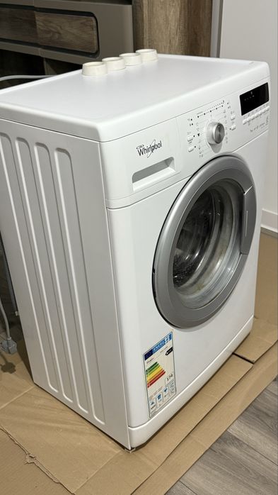 Vand masina de spalat haine