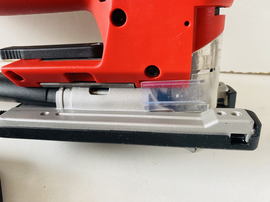 Milwaukee pendular JS 120 X soricel