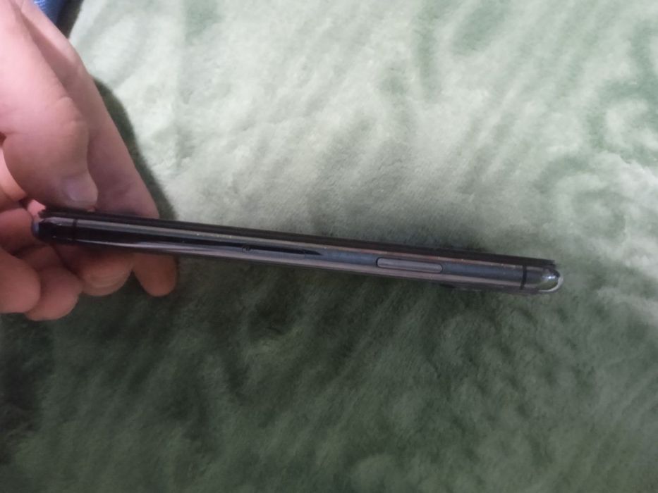 Iphone 11 pro  64gb  ……