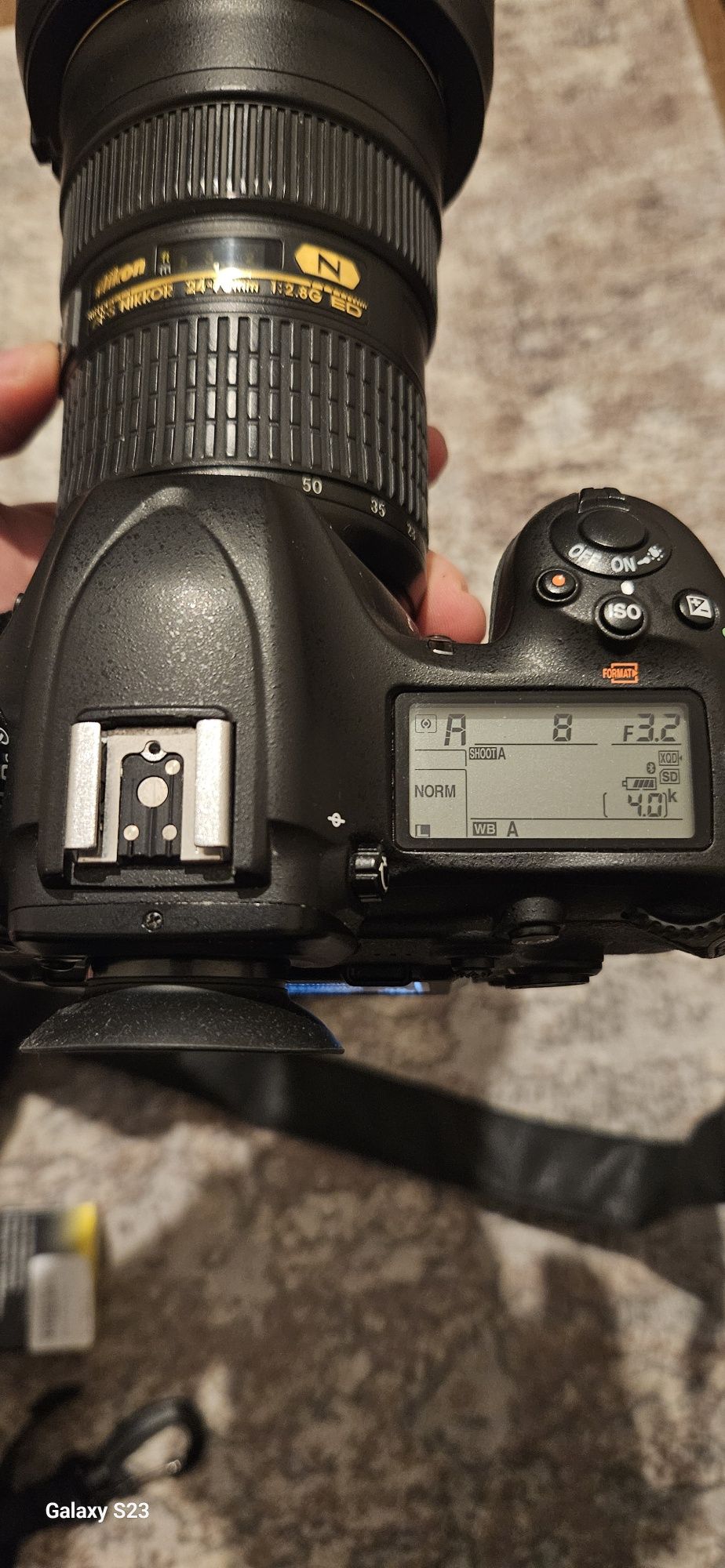 Фотоапарат Nikon d500 Цената е за целия комплект.