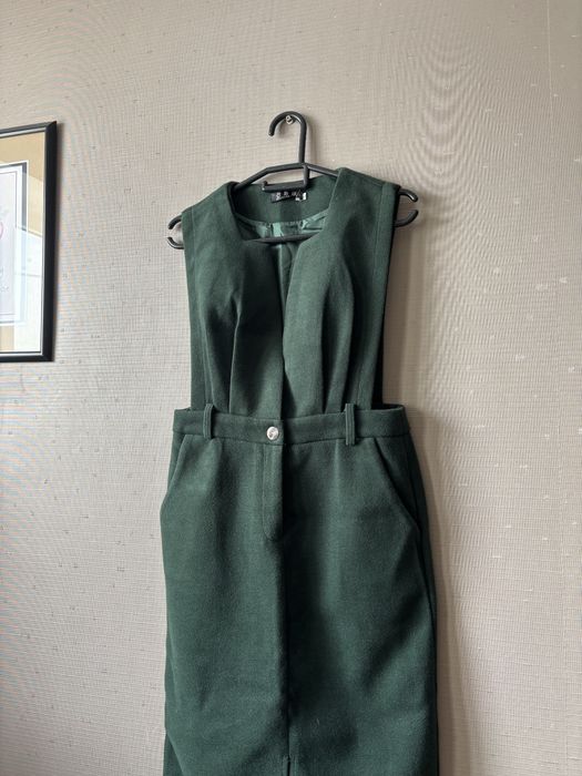 Продам теплый сарафан расцветка очень красивая