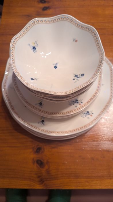 Порцеланов сервиз English Home