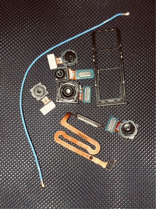 Продаю Запчасти для самсунг а12