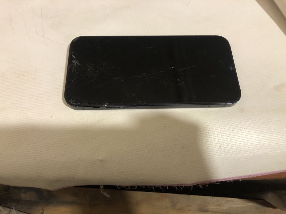 Iphone 12,продам срочно