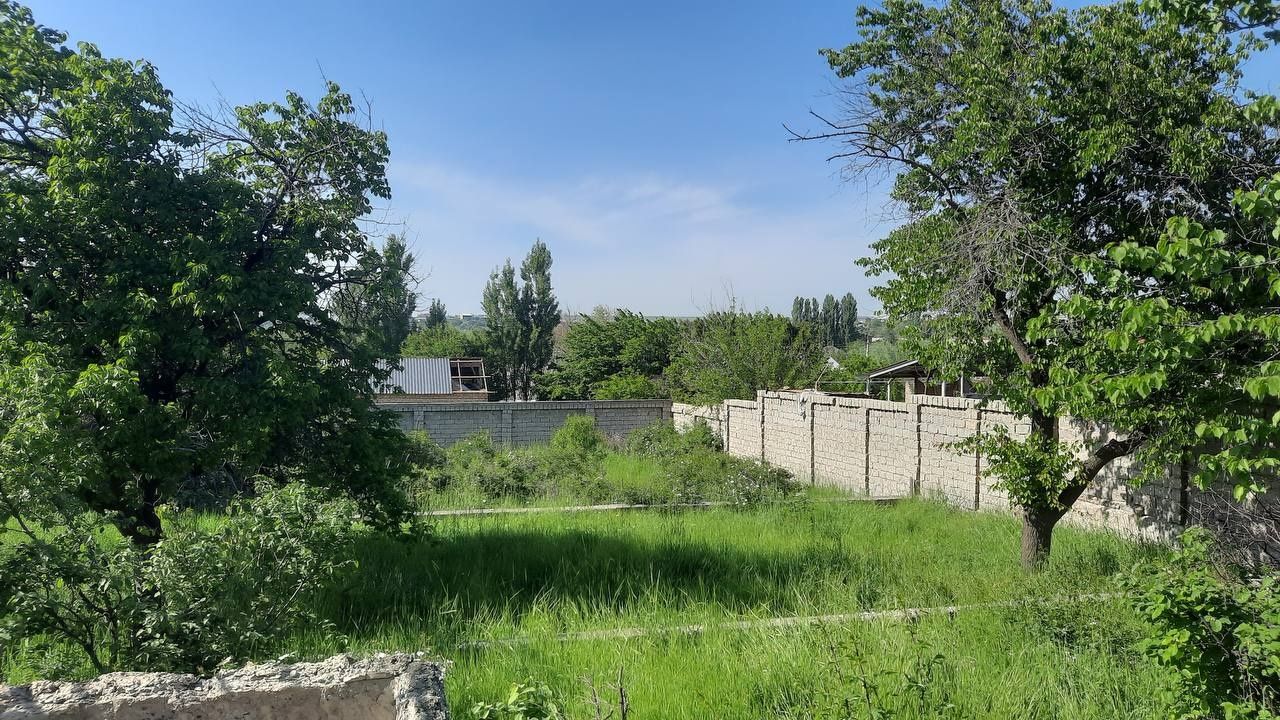 Дача сотилади (ер хисобида),  ўзимники.