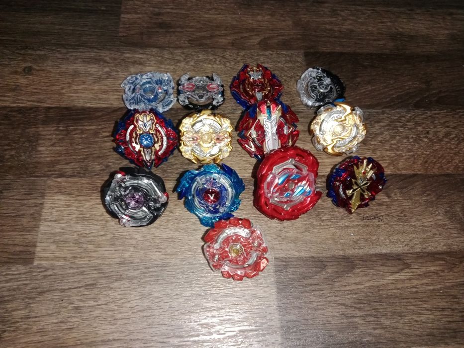 Бейблейды с пультом