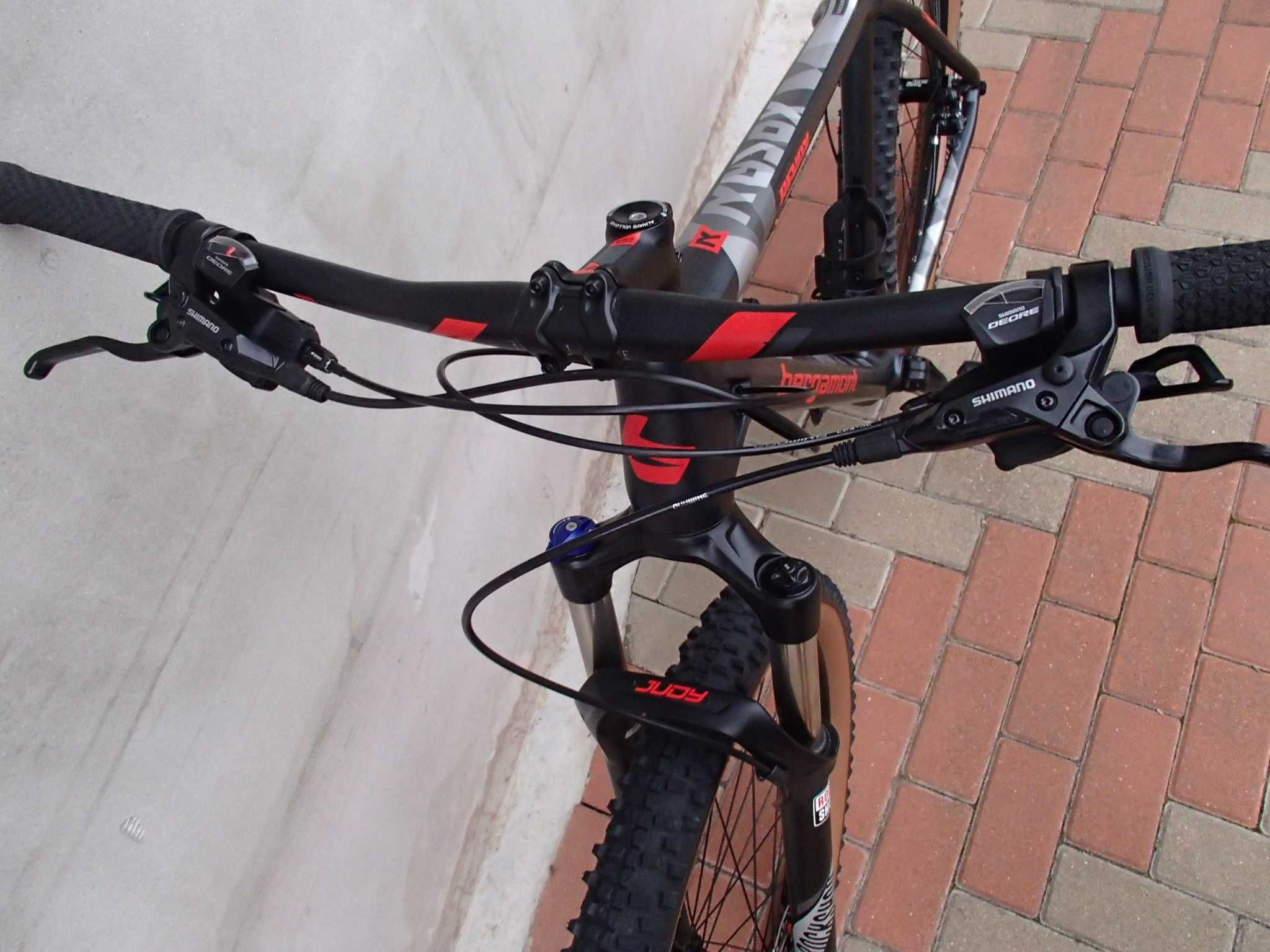 Bicicleta MTB 29 Bergamont Full Carbon-Cadru Mare XL.ca noua