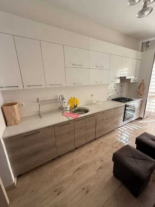 R4 Сдаётся квартира  2/3/13 на ЖК Манзара Сити !