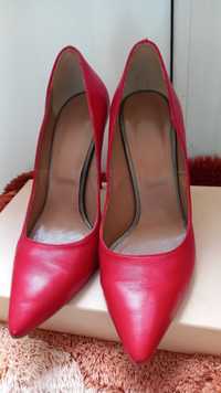 pantofi stiletto roșii de piele 38