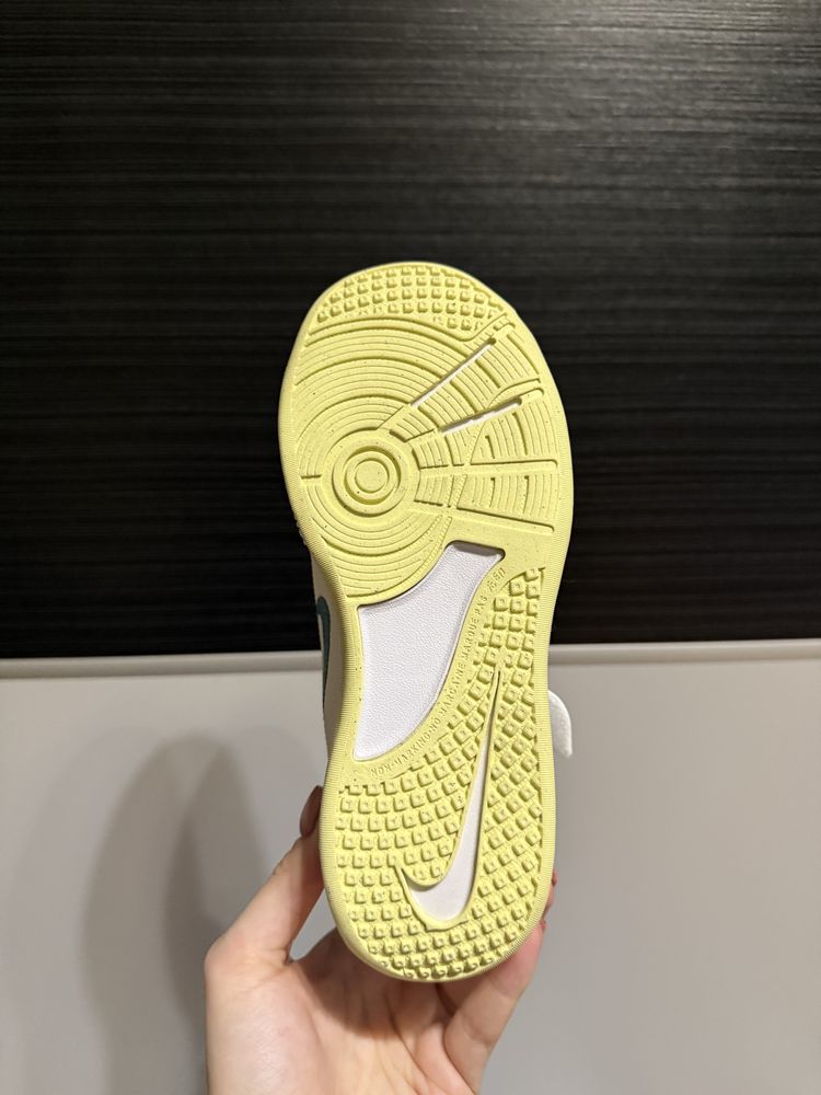 Nike revolution 6 и omni multi-court