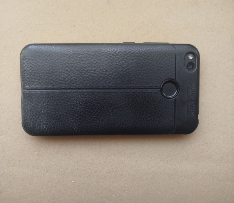 Продавам Xiaomi redmi 4x