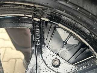 Jante BMW  G01 G02 G08 X3 X4 Anvelope Vara Yokohama 275 40 20