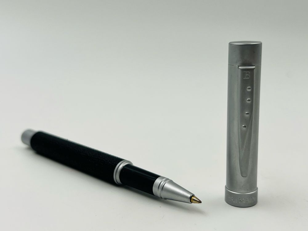 Donna Oro Balmain & Parker