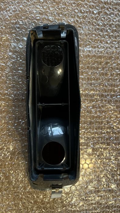 Land Rover Discovery 2 SE, Заден фар за мъгла и задна скорост за броня