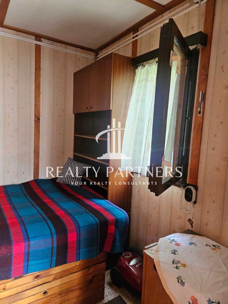 Продава се Къща в Перник, Изток - 64 кв.м за 1219 €/кв.м - Снимка #19